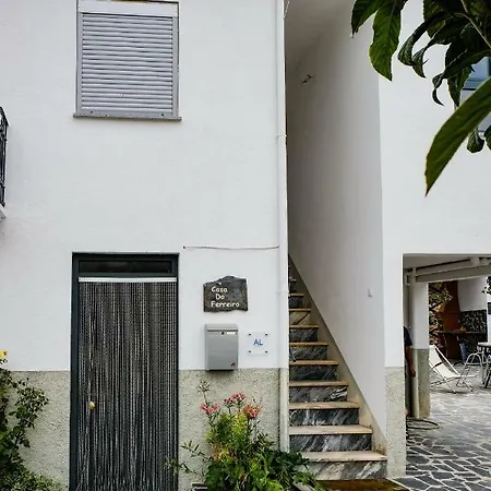 Casa Do Ferreiro Ii *